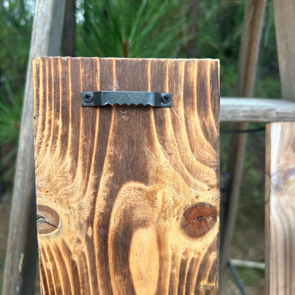 Rustic wall sconce for candles and decor - Picture 9 of 9